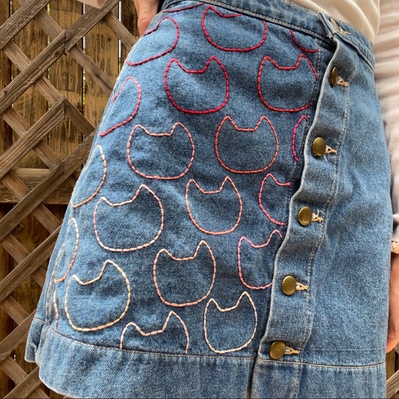 Denim skirt size small - Picture 2 of 10